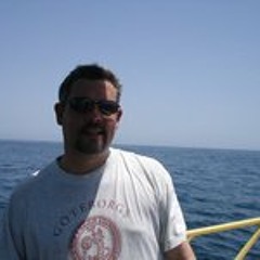 Dominic Fielding