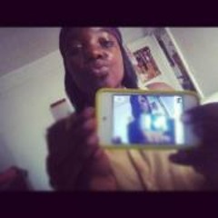 Sarahh_Bluee