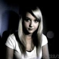 Sophie 'Bass' Cannon