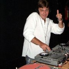 VJ BULLOS