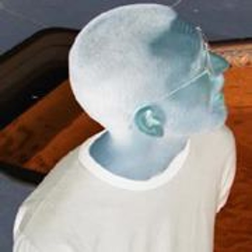 distortedglass’s avatar