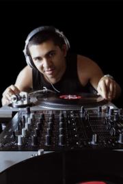 Renan Melo DJ podcast artwork