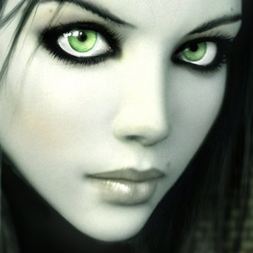 Lyna Strange’s avatar