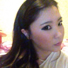 Gloria Eunyoung Jeong