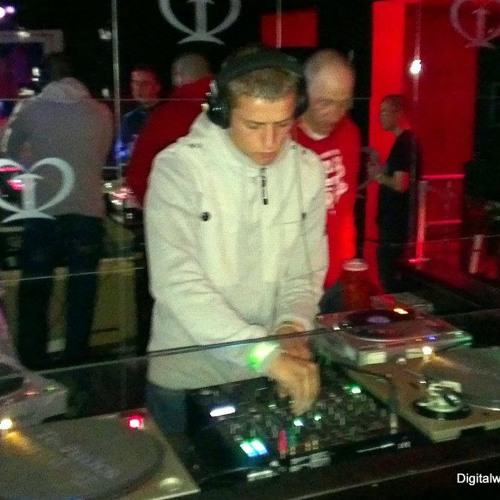 Coopz - Reverse Bass