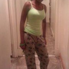 Annette Gorqeous Kelly