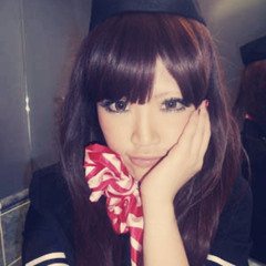 DJ YURINA