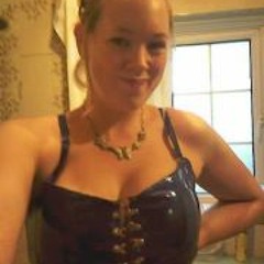 Gemma Jazzbass Anderson