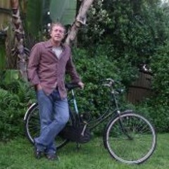 Mike Kenny / Le Mezz Club