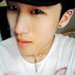 Kelvin Koh ⎝⎲⏝⏝⎲⎠