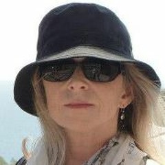 Susan Elizabeth Cusack