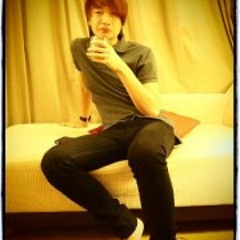 Nicholas Tan 27