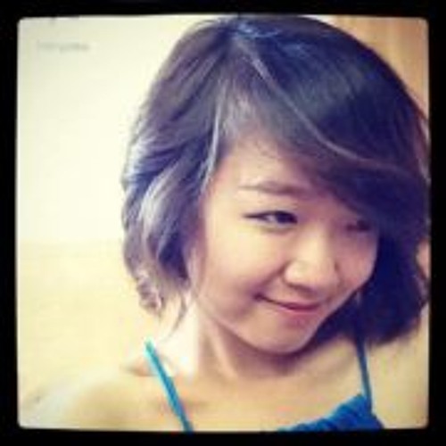 Holly Phuong Le’s avatar
