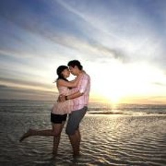 Dewi Sharon Casillas