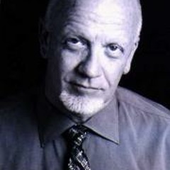 George D Henriquez J