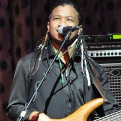 Locked Out of Heaven Cover Live by Bruno Mars at The Music Room