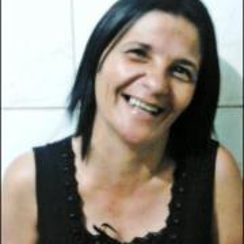 Gloria Pinheiro Alves’s avatar