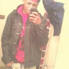 William standds'Alonne