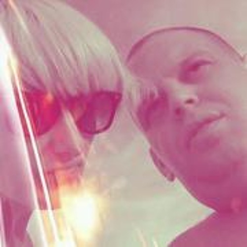 Stream Sarah Safari music | Listen to songs, albums, playlists for free