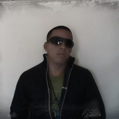 LA CAMISA RAYA FARID ORTIZ