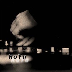 RoYa.