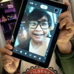 Valensia Meta Zeke Roring