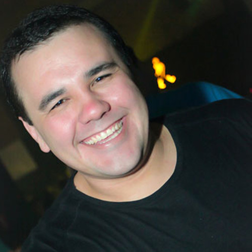 Tiago Romão de Oliveira’s avatar
