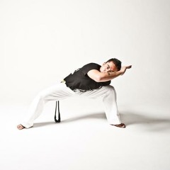eu sou movido pela capoeira!!