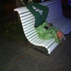 krillestoffe_@hotmail.com