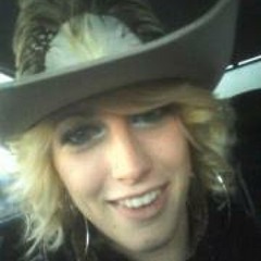 Kerri Holmquist
