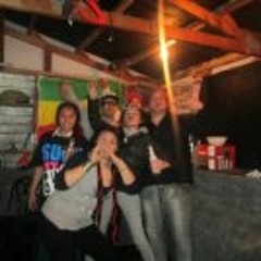 Ainslee Rockie Pikimaui