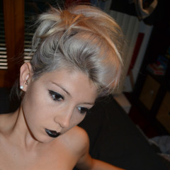 Chiara Wantsacracker