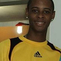 Marcus Vinícius 185