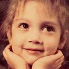 Julie Oshrat Dernovsky