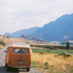 งานเต้นรำในคืนพระจันทร์เต็มดวง