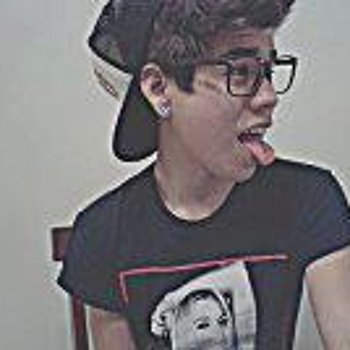 كريم ادم البت جارتنا