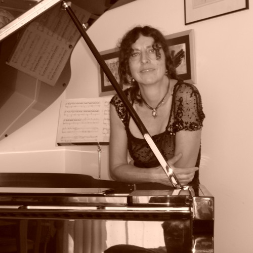 Stream Intermezzo op.117 n.2 J.Brahms by Liszt Listen online for