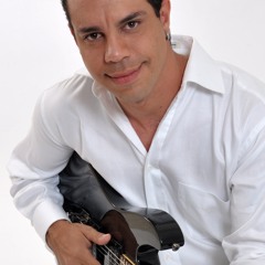 Alexander Bártoli Adames