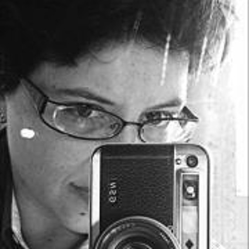 Stream Simone Huck music | Listen to songs, albums, playlists for free