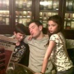 Desky Andrew Mlodecki