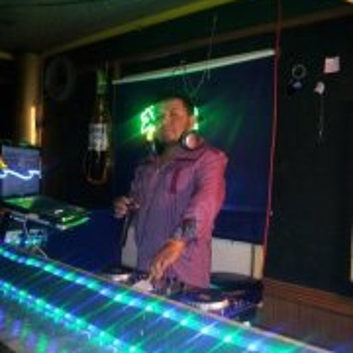 Stream Memo Aguirre music Listen to songs, albums, playlists for free