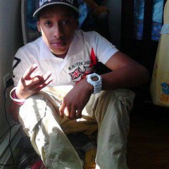 NAUTI TO WAVY