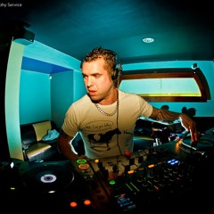 TomTom hardGroove mix