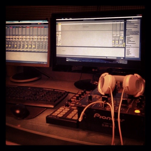 dj ALESSIO RED — artist photo