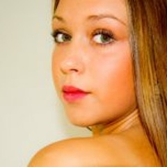 Nikki Nikki Harmelen