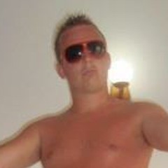 Lee Love 2