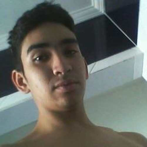 Builder - Her Voice (Headhunterz Hard Bass Edit) [www.clubmuzon.com].mp3