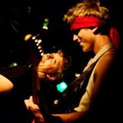 Nikolas Remix Tranæs