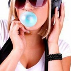 Aleksander dhe Renis Gjoka - I Njejti Do Mbetem 2012