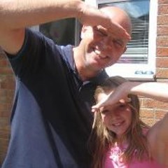 Lee Thomas 18
